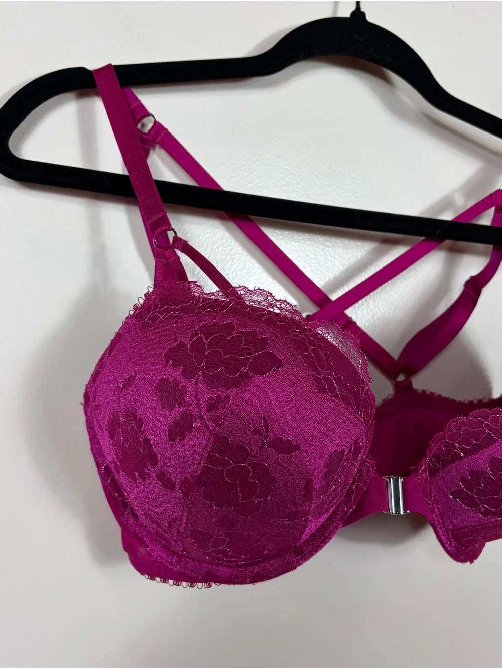 Victoria's Secret Plunge Lace Bra 34D Padded Push Up Sexy Pink